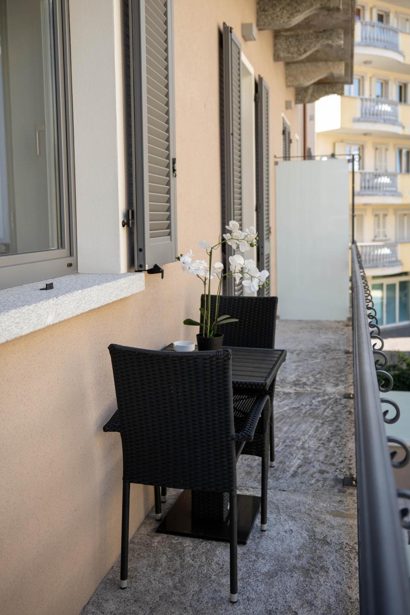 Residenza Diaz Apartment Domodossola Bagian luar foto